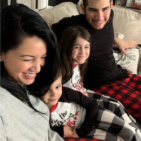 Meet your posher Jo :) - Picture 3 of 9